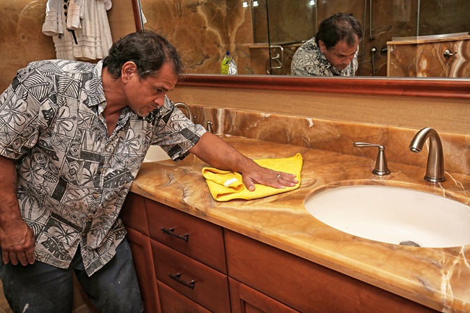 Onyx sink after efflorescence removal